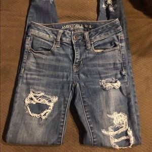 American Eagle distressed jeans
